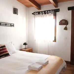 Farm stay The Wild Olive Andalucia Palma Guestroom, Casares