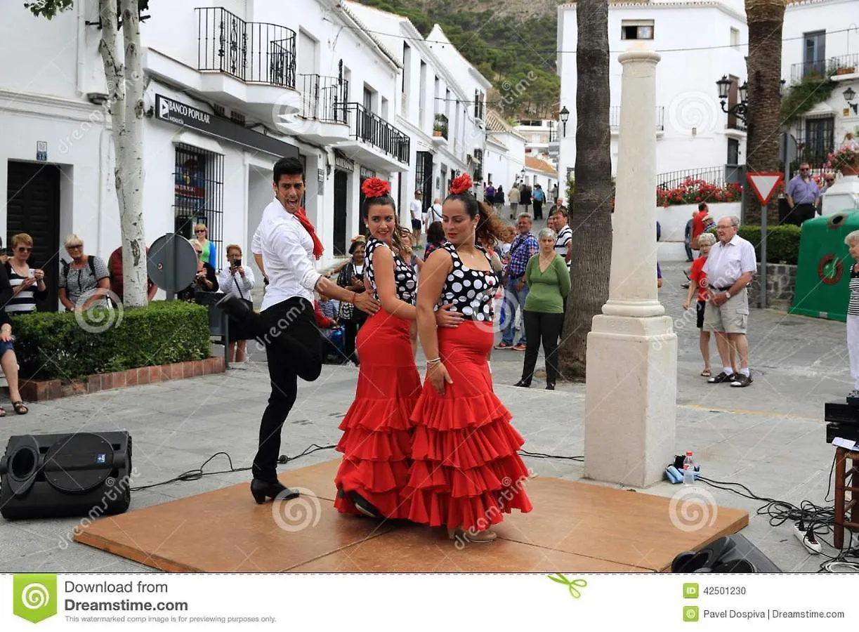 Calle Casares del Sol